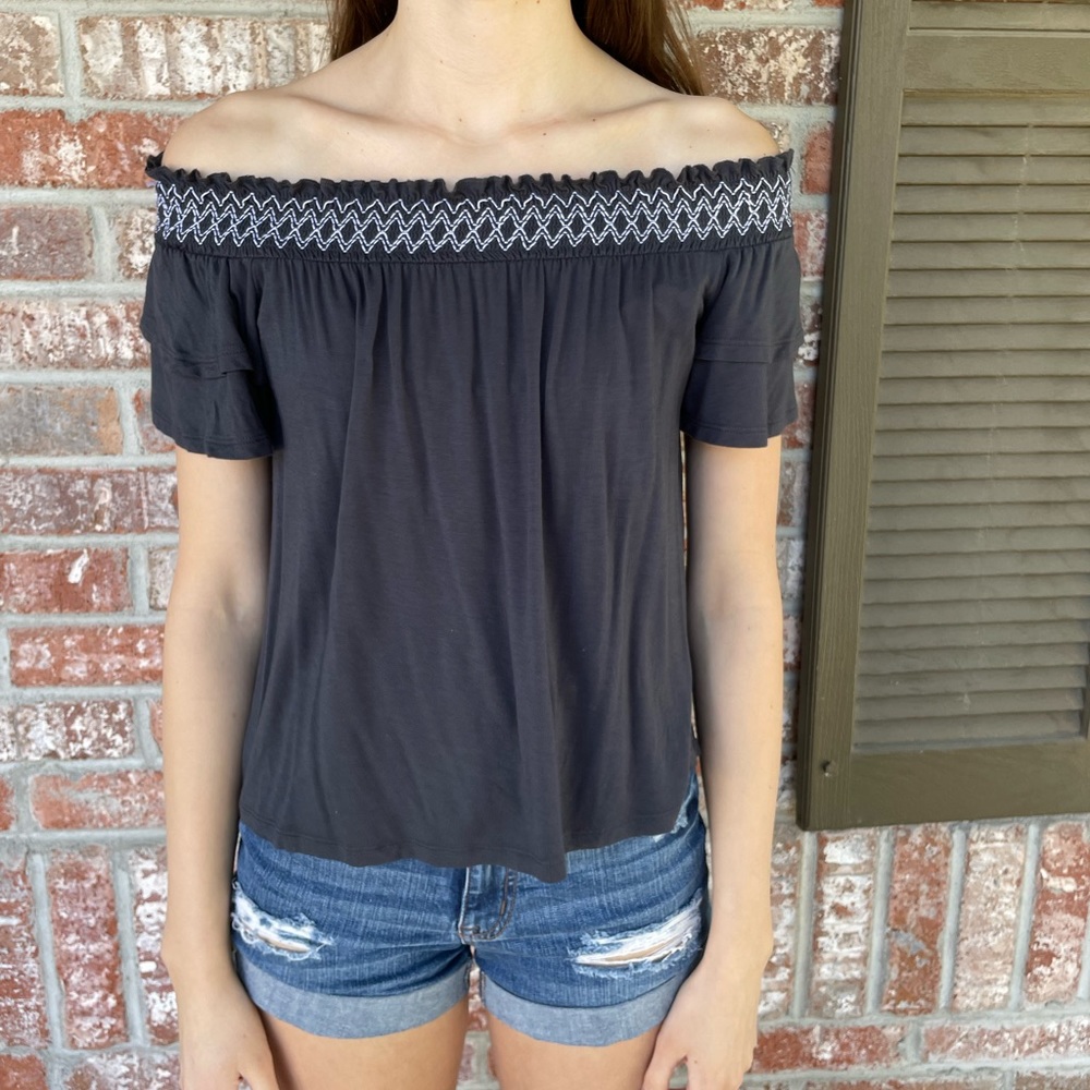 Small American Eagle Off the Shoulder Top